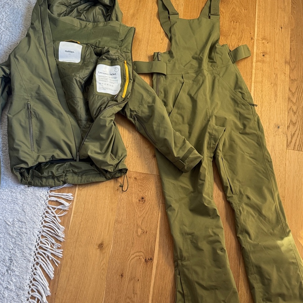 Carson Bib Pants Halfdays Olive - XS sold out color